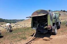 Serbian Armed Forces assist in supplying Pešter Plateau villagers with water