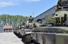 Soldier training in tank units