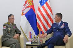 Visit from US SOCEUR Commander