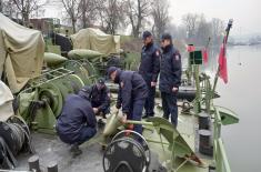 Professional soldiers undergo training in River Flotilla 