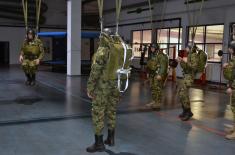 Soldiers performing military service undergo basic parachute training