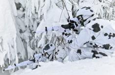 Army scouts undergo cold-weather training