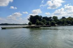 Pontoon bridge to Lido Beach dismantled