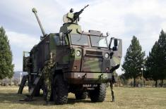 Soldiers undergo training with 155 mm Nora self-propelled gun-howitzers