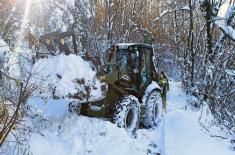 Serbian Armed Forces engage in snow clearing operations
