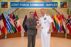Начелник Генералштаба са командантом Команде здружених снага НАТО-а у Напуљу 