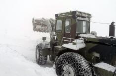 Serbian Armed Forces Engaged on Clearing Snowdrifts on Roads 
