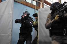 Joint exercise of the members of “Cobras“, “Hawks“ (Sokolovi) , Special Anti-Terrorist Unit (SAJ) and Navy SEALs