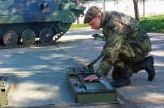 Armoured soldiers undergo skills assessment