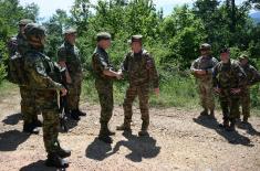 Oбилазак снага Војске Србије у Копненој зони безбедности