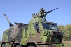 Training on self-propelled howitzers in the Mixed Artillery Brigade