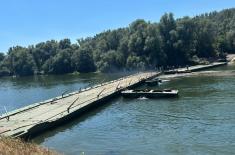 Војска Србије поставила понтонски мост преко Велике Мораве