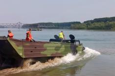 Soldiers serving in Engineer Corps undergo river training