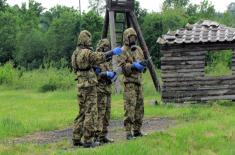 Training of Hungarian soldiers in CBRN Training Centre