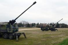 Training with Nora self-propelled gun-howitzers