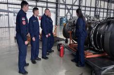 Aircraft technicians in aviation squadrons undergo training