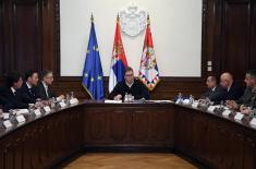 The meeting of the President and the Supreme Commander Vučić with the representatives of the Serbian defence industry