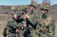 Soldiers performing voluntary military service in stationary camp