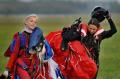 Attempt at a skydiving record breaking