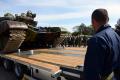Нови вучни возови за војску
