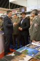 Министар Гашић и генерал Диковић посетили Сајам књига