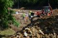 Ministers of Defence and Sports visit the construction site of athletic hall at Banjica