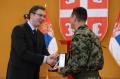 Министар Вучић уручио одликовања припадницима система одбране