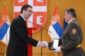 Министар Вучић уручио одликовања припадницима система одбране