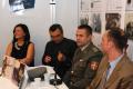 Министар одбране и начелник Генералштаба на штанду Медија центра "Одбрана"