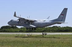 Летачка обука у транспортној авијацијској ескадрили