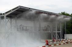 Vežba gašenja požara u skladištu pogonskih sredstava 