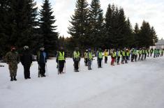 Army reconnaissance unit undergoes winter training