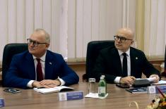 Meeting between ministers Vučević and Vesić on reconstruction of Air Force and Air Defence Command building