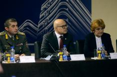 Ministers Vučević and Grujičić visit Military Medical Academy