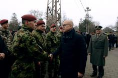 Minister Vučević unveils memorial bust for hero of Košare Goran Ostojić