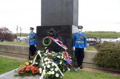 Stefanović lays wreath at Monument to Pilots, Defenders of Belgrade