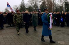 Minister Vučević unveils memorial bust for hero of Košare Goran Ostojić