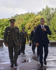 Minister Stefanović visits Victory Museum in Moscow