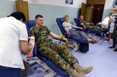 Human Resources Sector and Public Relations Department donate blood