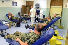 Human Resources Sector and Public Relations Department donate blood