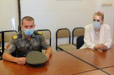 Cadets of the Military Academy and MMA’s Medical Faculty make a donation to University Children’s Hospital Tiršova