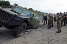 Minister Vulin in „Nikinci”: Armoured fighting vehicle “Miloš” passed all tests 