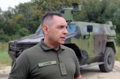 Minister Vulin in „Nikinci”: Armoured fighting vehicle “Miloš” passed all tests 