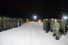  Ministar Vučević i general Mojsilović obišli Centar za obuku jedinica za multinacionalne operacije u bazi „Jug“