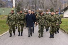 Minister Vučević and General Mojsilović visit 4th Army Brigade