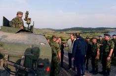 President Vučić attends firing demonstration at Pasuljanske Livade range