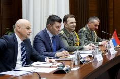 Defence Minister visits the Russian Federation