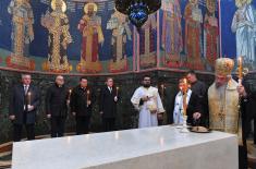 Minister Vučević Lays Wreath at Saint George Church in Oplenac to Mark Statehood Day