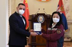 The highest military awards presented to the members of the Chinese medical team