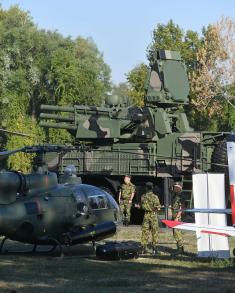 President Vučić: Citizens should be proud of their armed forces